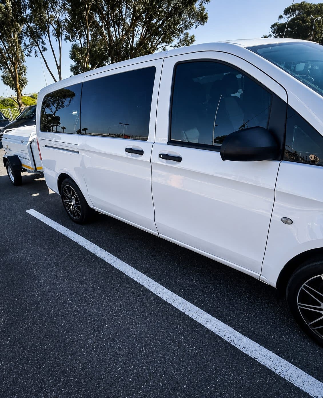 Intercoutra vehicle